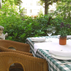 Bernstein Villa Kastania - Bild 17
