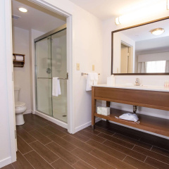 Hampton Inn & Suites Pittsburgh/Harmarville thumbnail 6