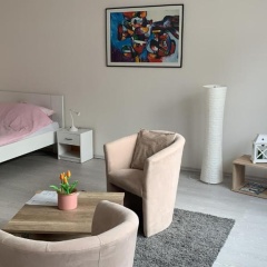 Short Stay - Bild 2