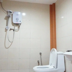 Baron Waterfront Hotel thumbnail 7