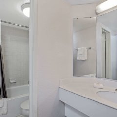 La Quinta Inn by Wyndham Stockton in Stockton, United States of America from 108$, photos, reviews - zenhotels.com photo 4
