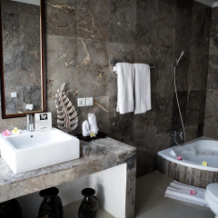 Kelapa Lovina Beach Villas - Bild 6