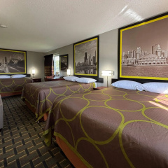 Super 8 by Wyndham Mt. Carmel IL thumbnail 11