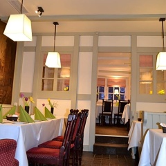 Hotel And Restaurant Zum Roten Tore - Bild 13
