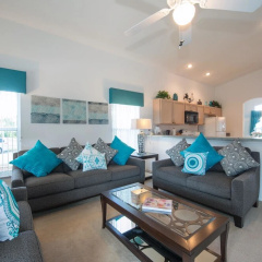 Hampton Lakes by Ellis Exclusive Villas thumbnail 3