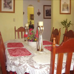 Yoli's Bed & Breakfast thumbnail 3