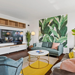 BRIGHT: The PENTHOUSE - Jacuzzi - BBQ - Parkplatz/Parking - Bild 1