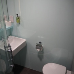 easyHotel Barcelona Fira - Bild 26