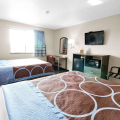 Super 8 by Wyndham Kenosha/Pleasant Prairie thumbnail 4