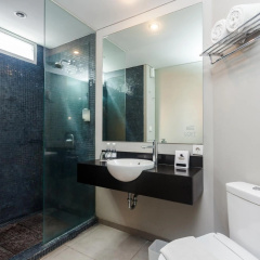 Loft Legian Hotel - Bild 7