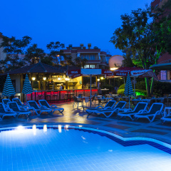 Villa Moonflower Aparts & Suites - Bild 11