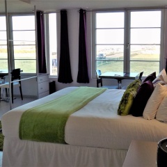 Marine House thumbnail 3