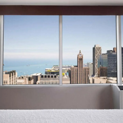Hampton Inn Chicago Downtown/Magnificent Mile thumbnail 8