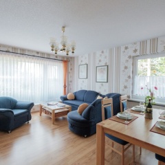 Beautiful Apartment With Romantic Garden and Cosy Terrace - Bild 1