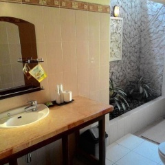 Segara Wangi Beach Cottages - Bild 7