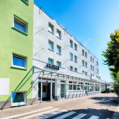 ACHAT Hotel Stuttgart Zuffenhausen - Bild 1