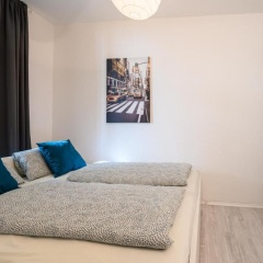 Helle Wohnung in Sudenburg mit Balkon - WLAN, 4 Schlafplätze - Bild 1