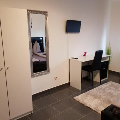 Motel 105 - Bild 1