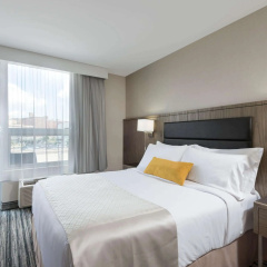 Wyndham Garden Laguardia South thumbnail 1