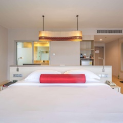 Ramada by Wyndham Phuket Deevana - Bild 3