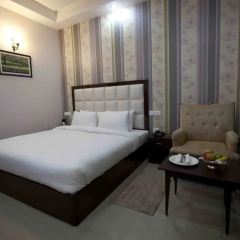 The Pelican Hotel thumbnail 6
