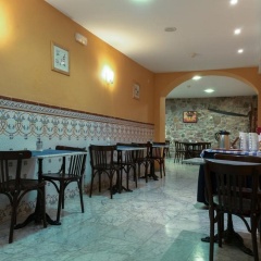 Hotel Cantón - Bild 18
