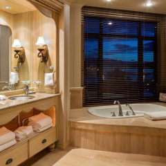 The Royal Kelowna thumbnail 9