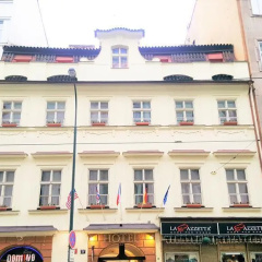 U Dvou Zlatych Klicu