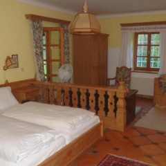 Hirschenhof - Bild 3