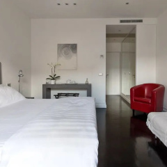 Xenia Guest House thumbnail 5