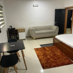 Brick Rock Hotel And Suites - Bild 6