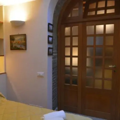 Luxury Art Apt With Terrace in Trastevere, Serviced by Hostmaker thumbnail 4