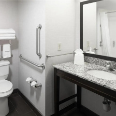 Hampton Inn Lewiston-Auburn thumbnail 45