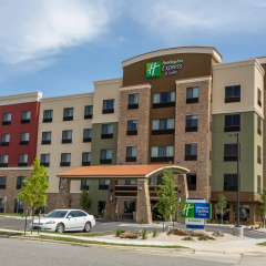 Holiday Inn Express & Suites Billings by IHG