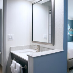 Rosen Centre Hotel in Orlando, United States of America from 234$, photos, reviews - zenhotels.com guestroom photo 4