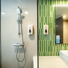 Holiday Inn Express Bangkok Sukhumvit 11 by IHG thumbnail 9