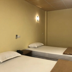 Diamond Residence thumbnail 5