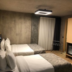Redstone Hotel - Bild 2