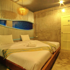 Seabox Khaolak Hostel - Bild 2