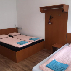 Omega Guesthouse Budapest - Bild 3