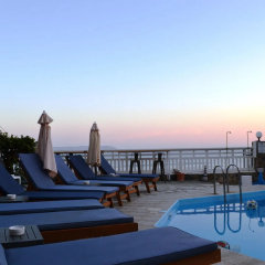Sunset Beach Hotel thumbnail 12