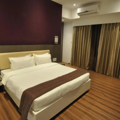 Tarawade Clarks Inn thumbnail 18
