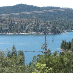 Yosemite Drive House thumbnail 6
