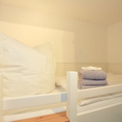 Nice Holiday Home With Terrace - Bild 2