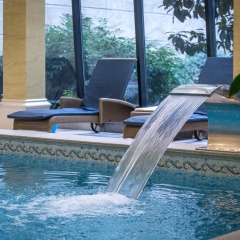 Queen's Court Hotel & Residence - Bild 21