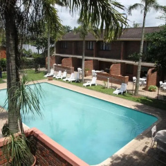 Flamingo Holiday Apartments thumbnail 8