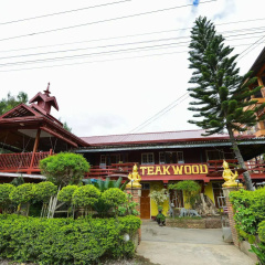 Teak Wood Hotel thumbnail 23