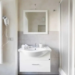 Urbana collection guest house thumbnail 24