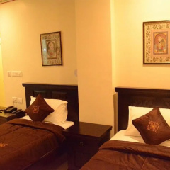 Surya Garh Hotel thumbnail 5