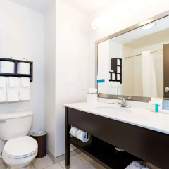 Hampton Inn & Suites Sandusky/Milan thumbnail 8